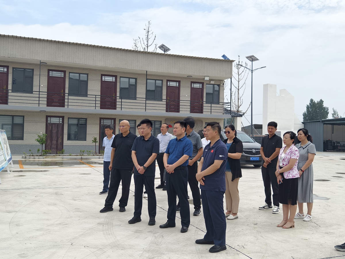 市政协副主席秦志军带队督办重点提案