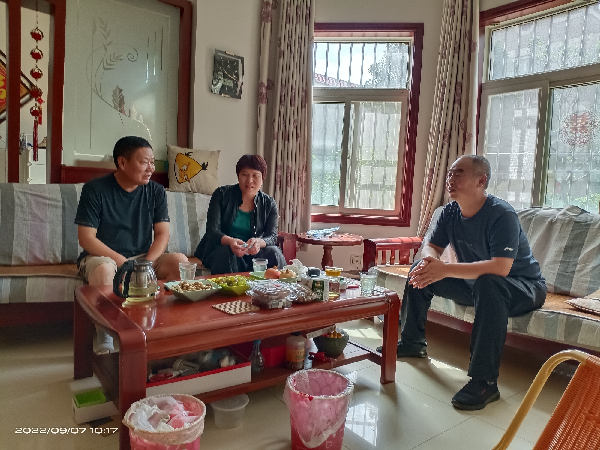 尉氏县政协开展走访慰问离退休老干部活动