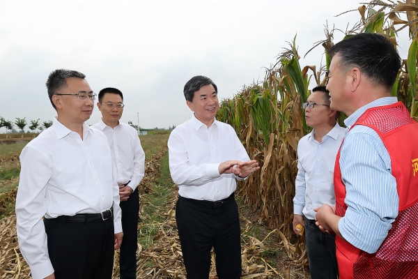 周祖翼王陆进在兰考调研时强调 大力传承弘扬焦裕禄精神 扎扎实实推进乡村全面振兴和县域高质量发展