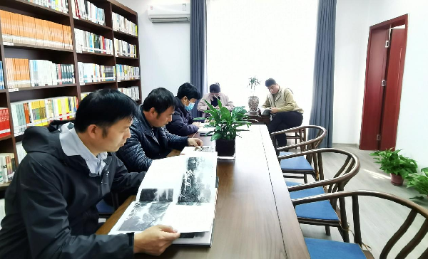 禹王台区政协积极推动 “书香政协·连心聚力”委员读书活动