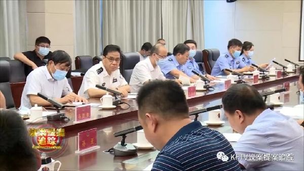 交通信号灯“郑开同城”的幕后故事