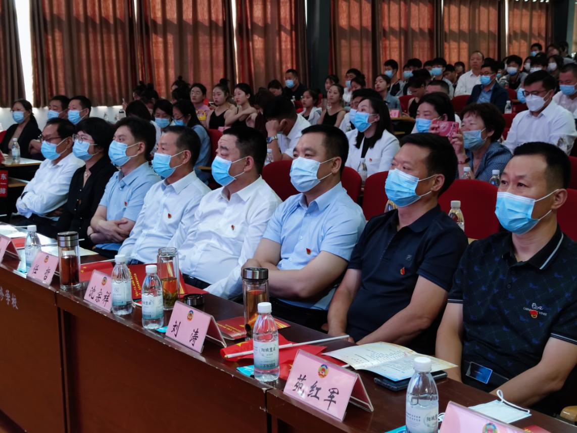 周口市政协领导到商水督导指导委员读书活动