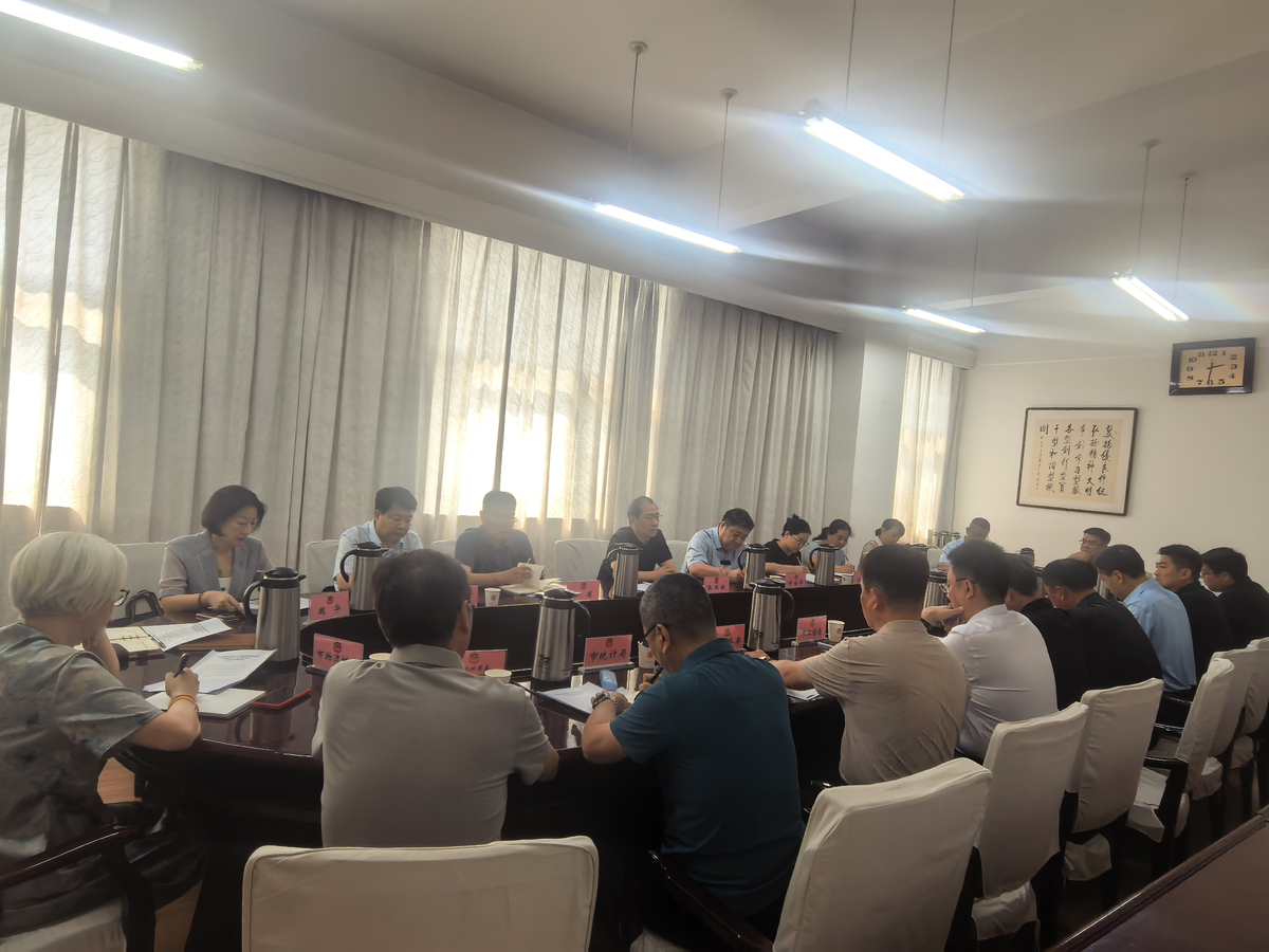 市政协召开 “促进现代服务业与先进制造业融合发展 拓展现代化产业发展空间”专题协商推进会