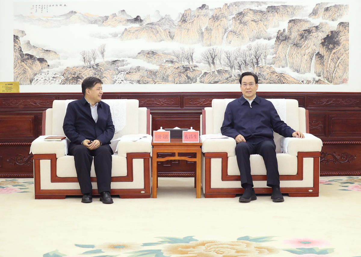 新疆哈密市政协考察团到河南省政协机关考察 孔昌生会见考察团一行