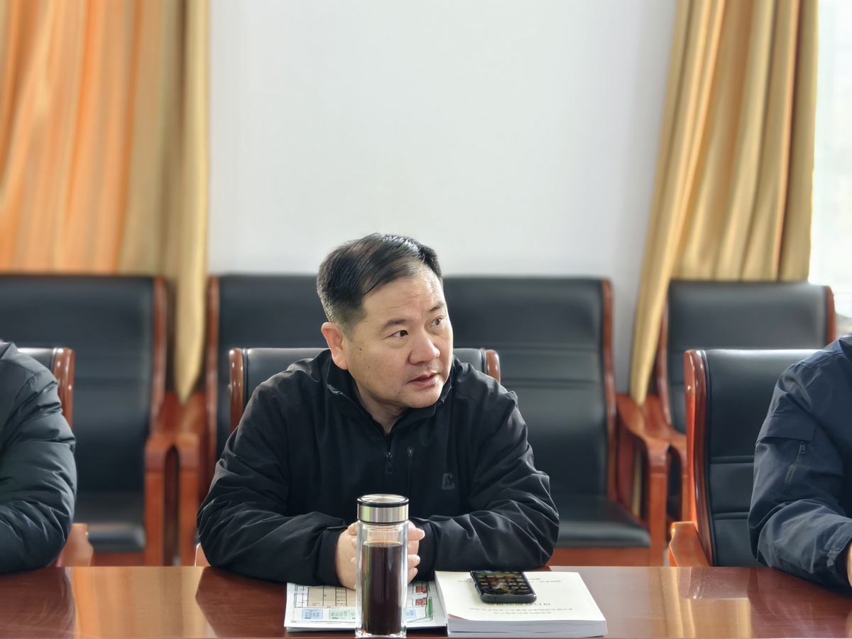 市政协副主席秦志军带队深入企业走访调研