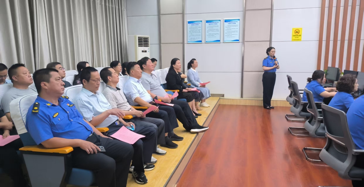 人口资源环境和城建委员会 开展“加快新型智慧城市建设”调研活动