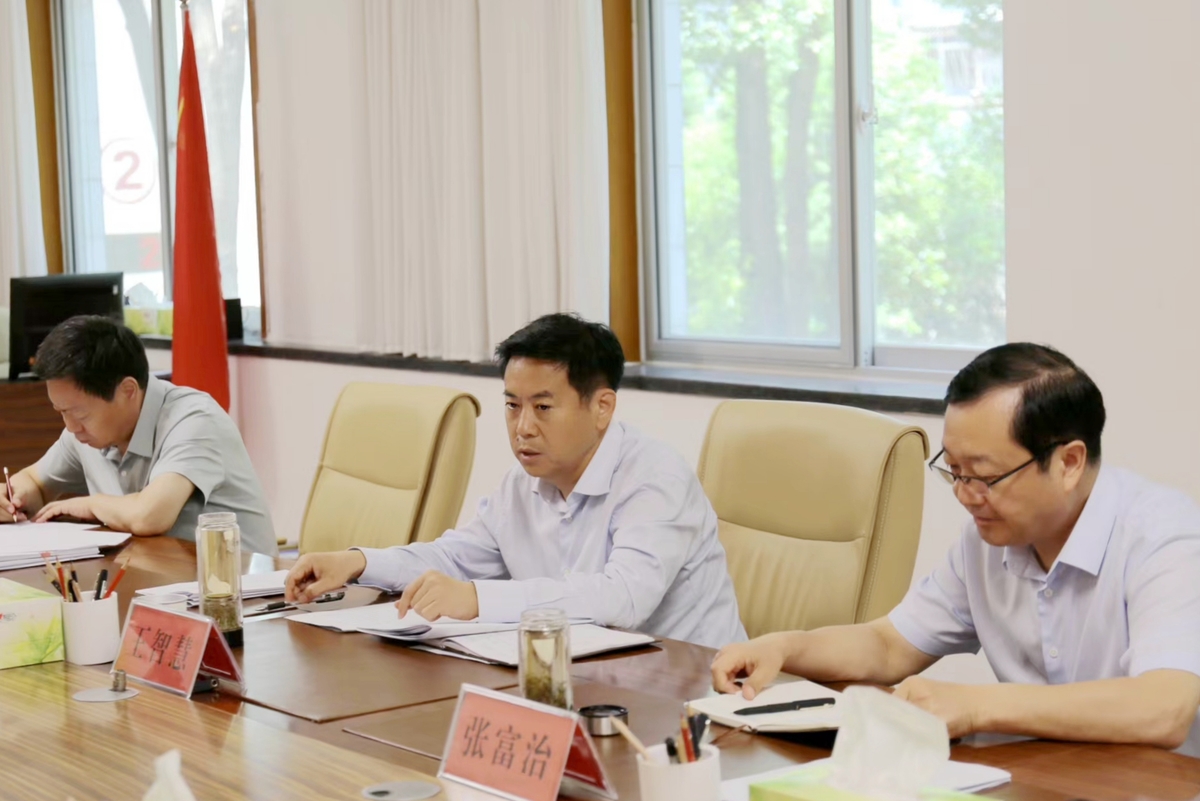 王智慧到市政协机关调研座谈