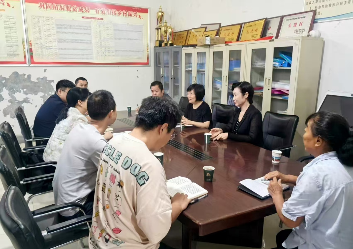 市政协副主席黄艳深入林州调研
