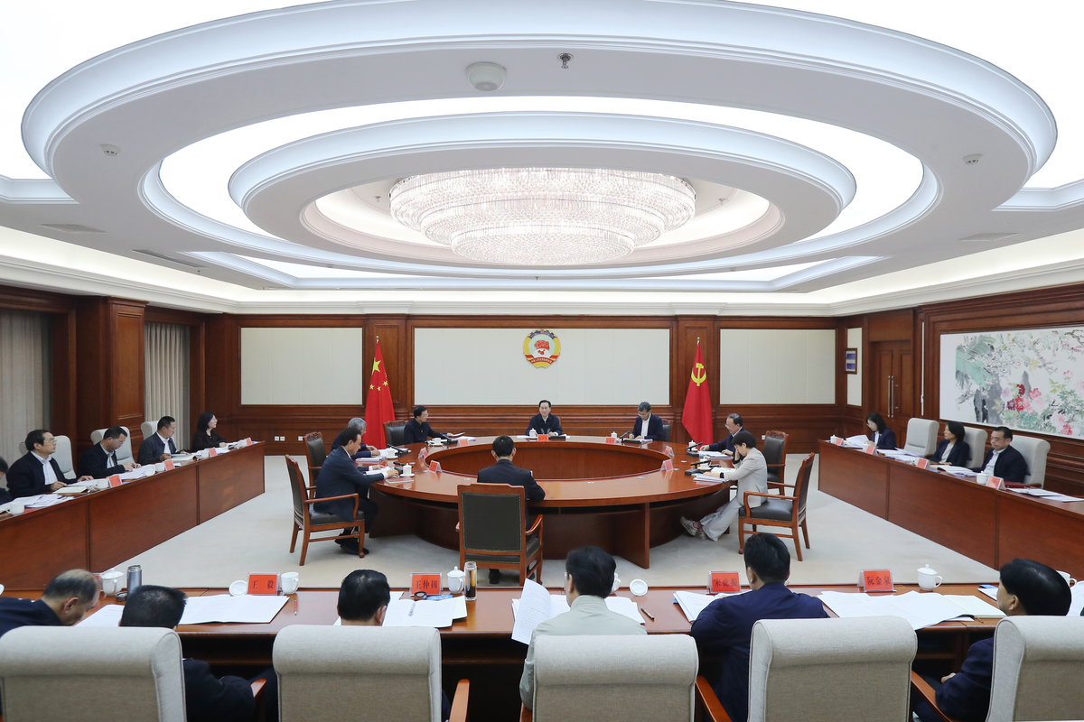 省政协召开党组扩大会议和主席会议 传达贯彻省第十二次党代会精神 孔昌生主持并讲话