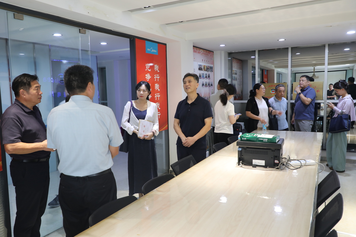 市政协副主席薛文明带队调研 “委员之家”建设工作