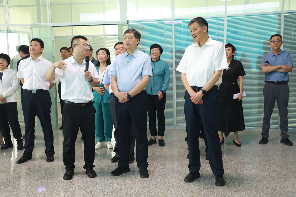 住安阳市省政协委员赴驻马店市开展异地考察