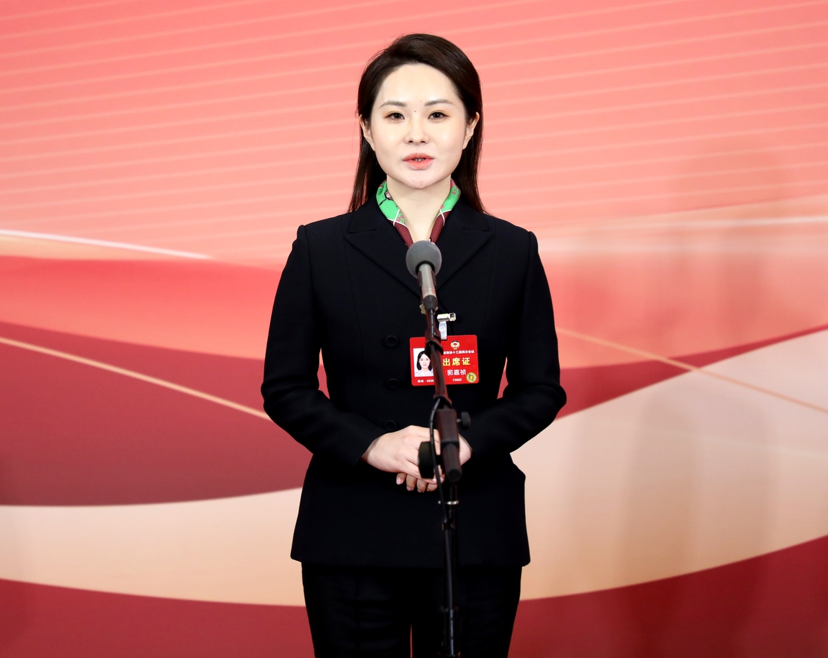 委员通道丨郭嘉祯：绿电“跑”进车间 碳足迹“轻”在脚下