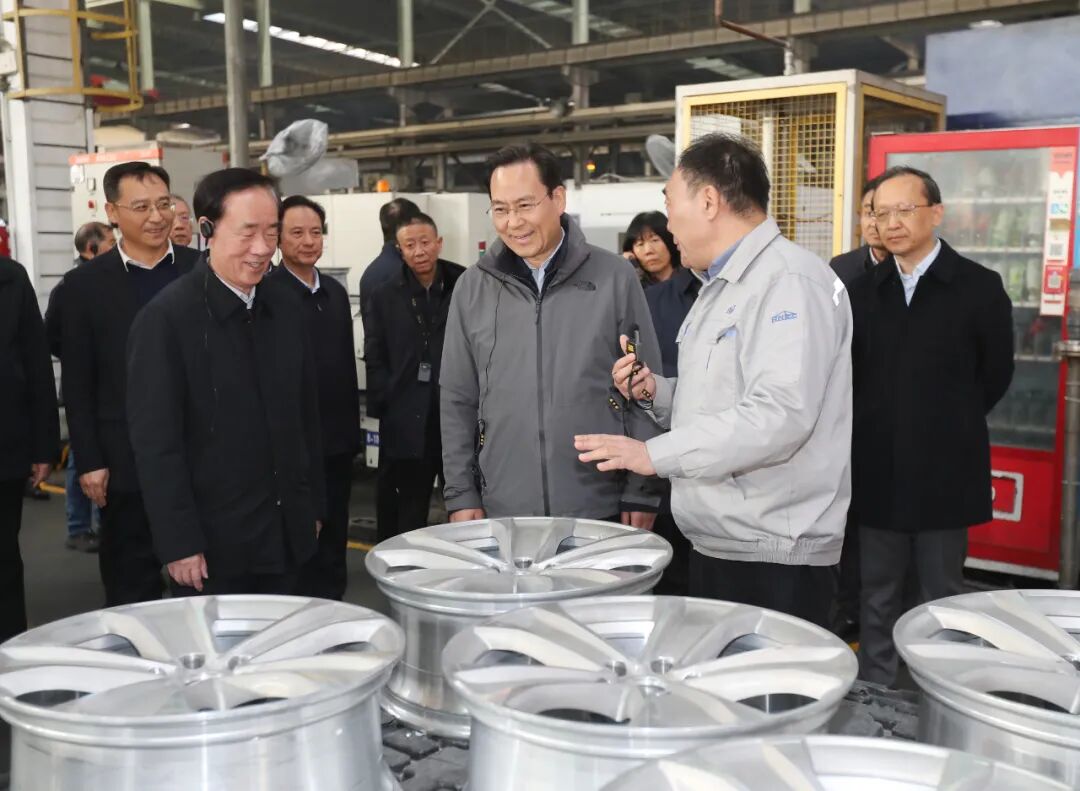 孔昌生率省政协常委视察团开展专题视察 积极建言资政 认真履职尽责 助力我省国有经济高质量发展