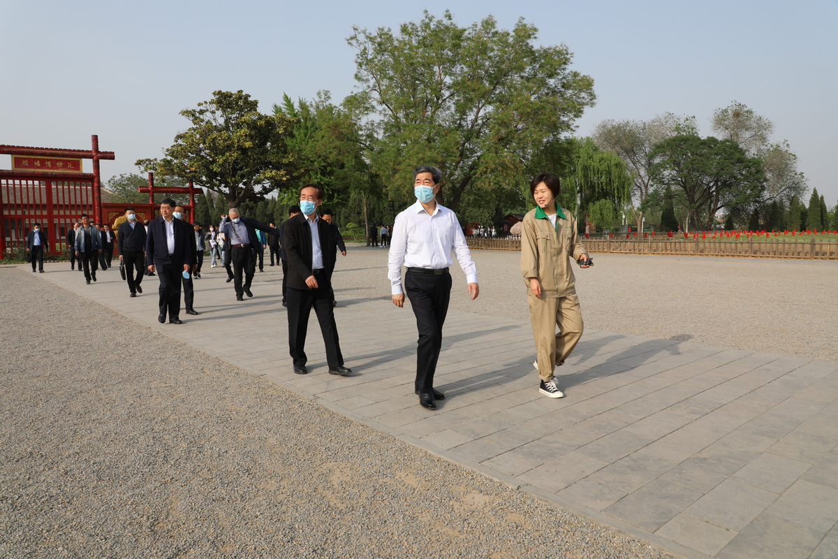 全国政协调研组莅安开展专题调研