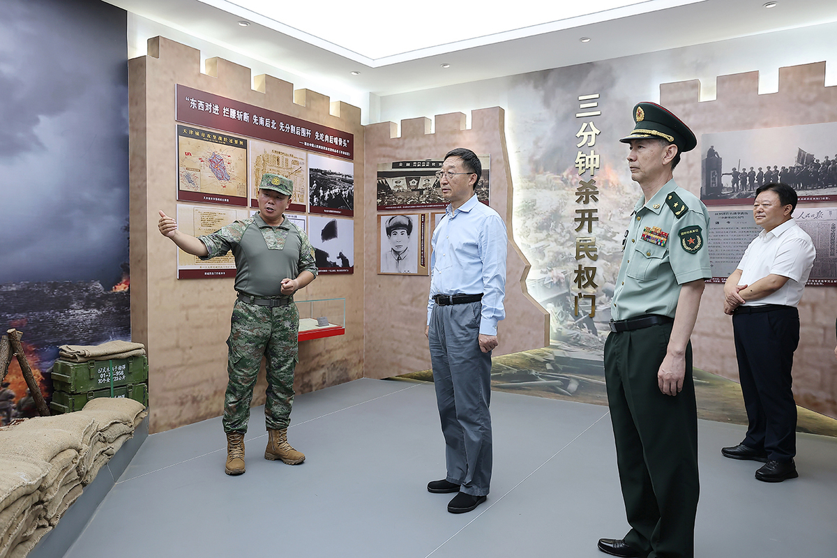 刘宁 八一 微信图片_20250729185126.jpg