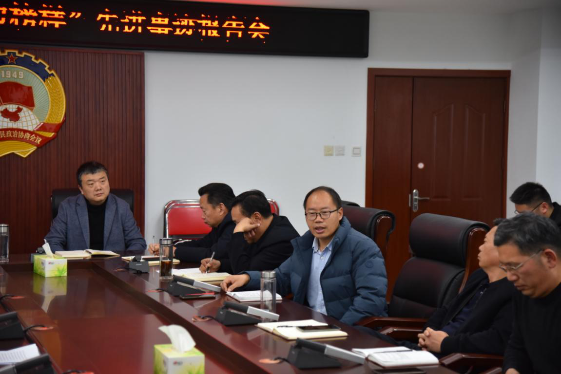 汲取榜样力量 砥砺奋进前行