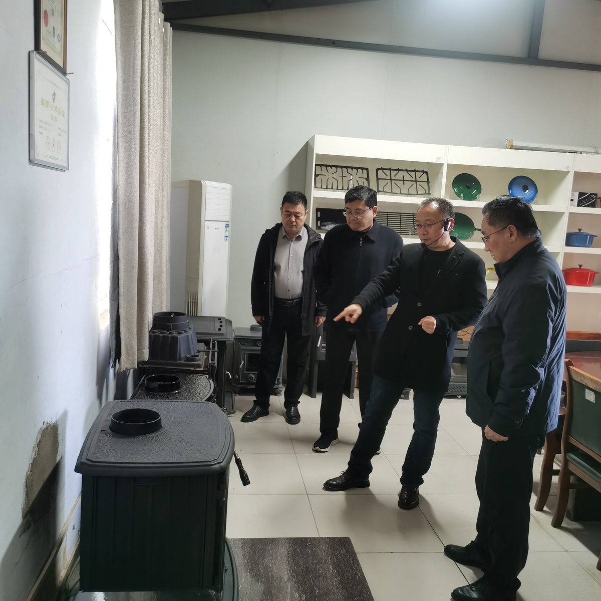 郭献龙副主席到分包联系的 “青苗企业”调研